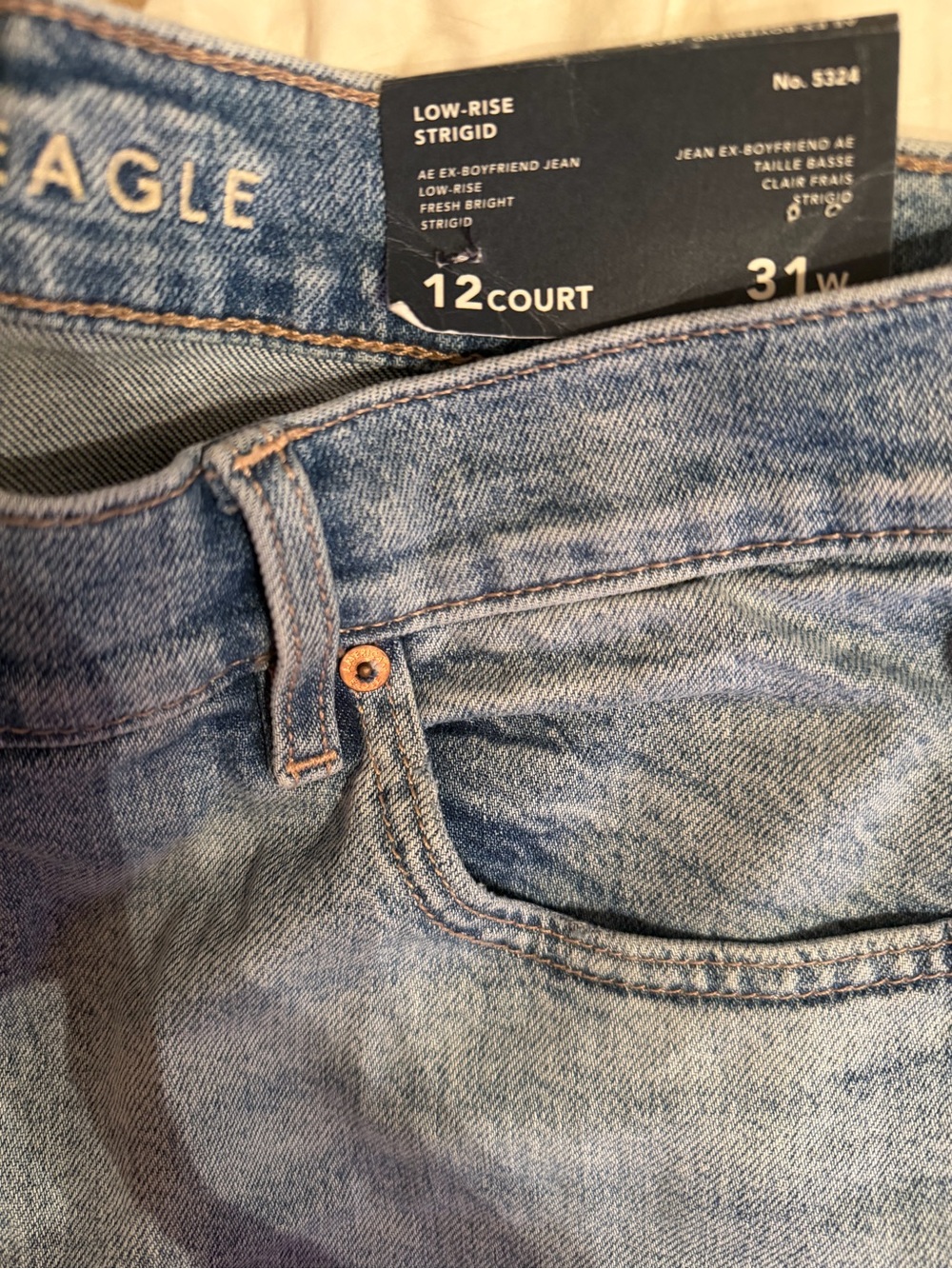 American Eagle Low Rise Strigid Boyfriend Jeans. Never worn. Size 12 Short.